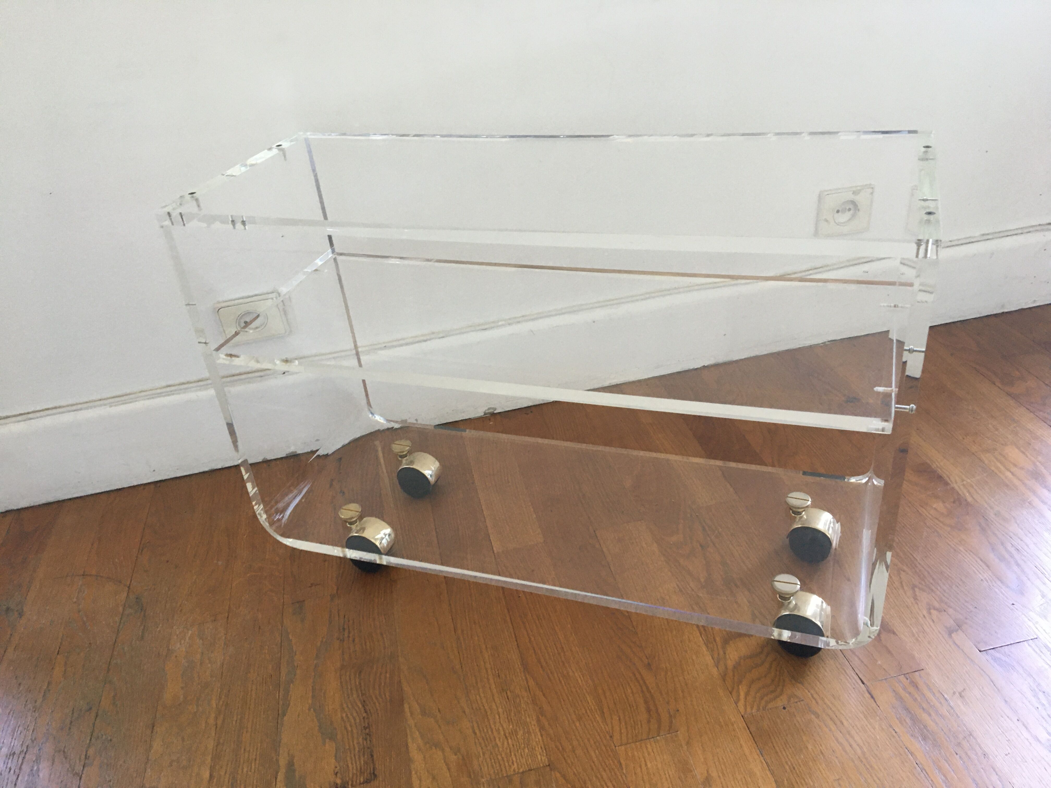 Desserte plexiglas