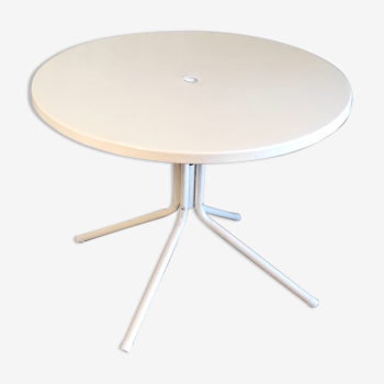 White lacquered metal dining table by EMU (It.) – 60s/70s