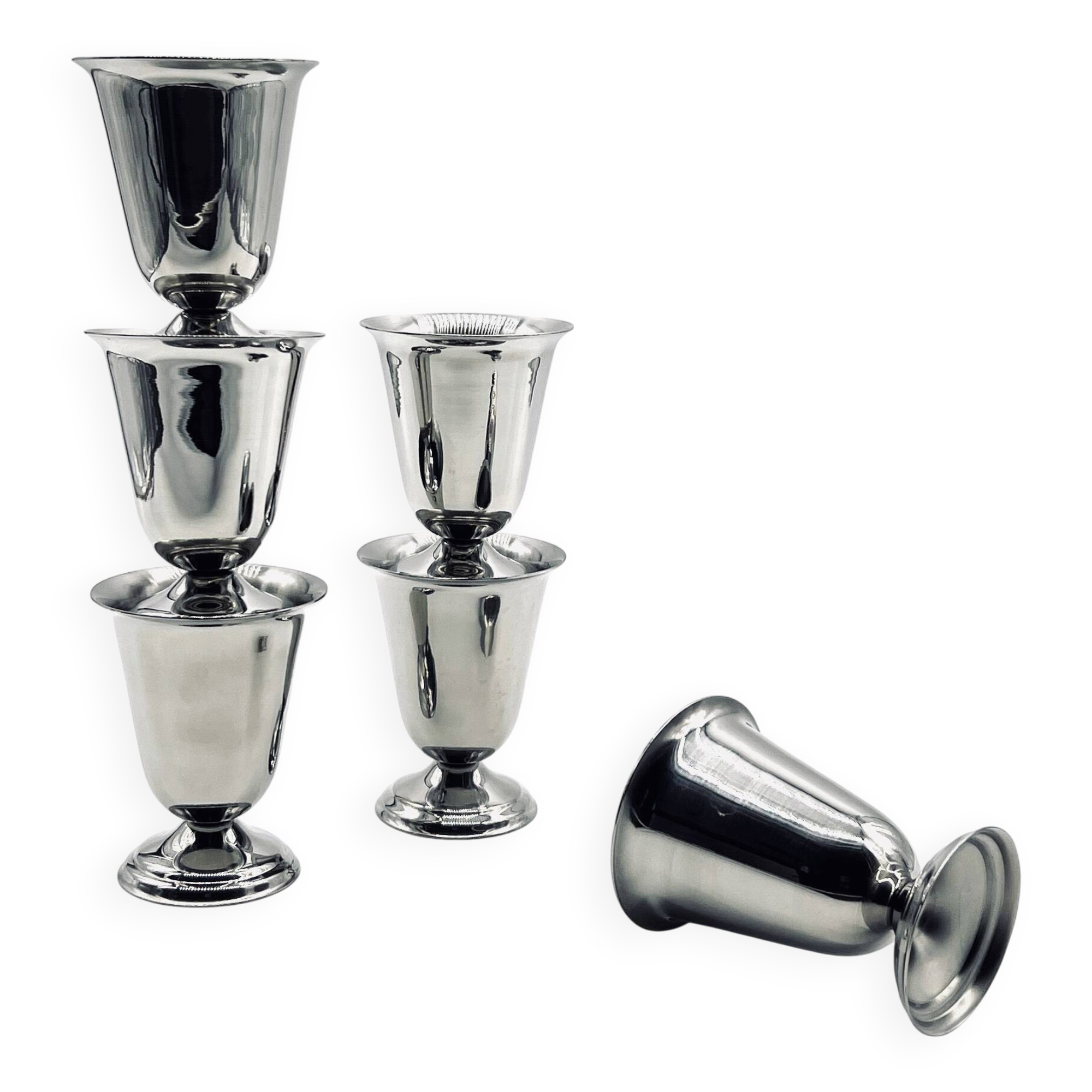 6 coupes à dessert en inox