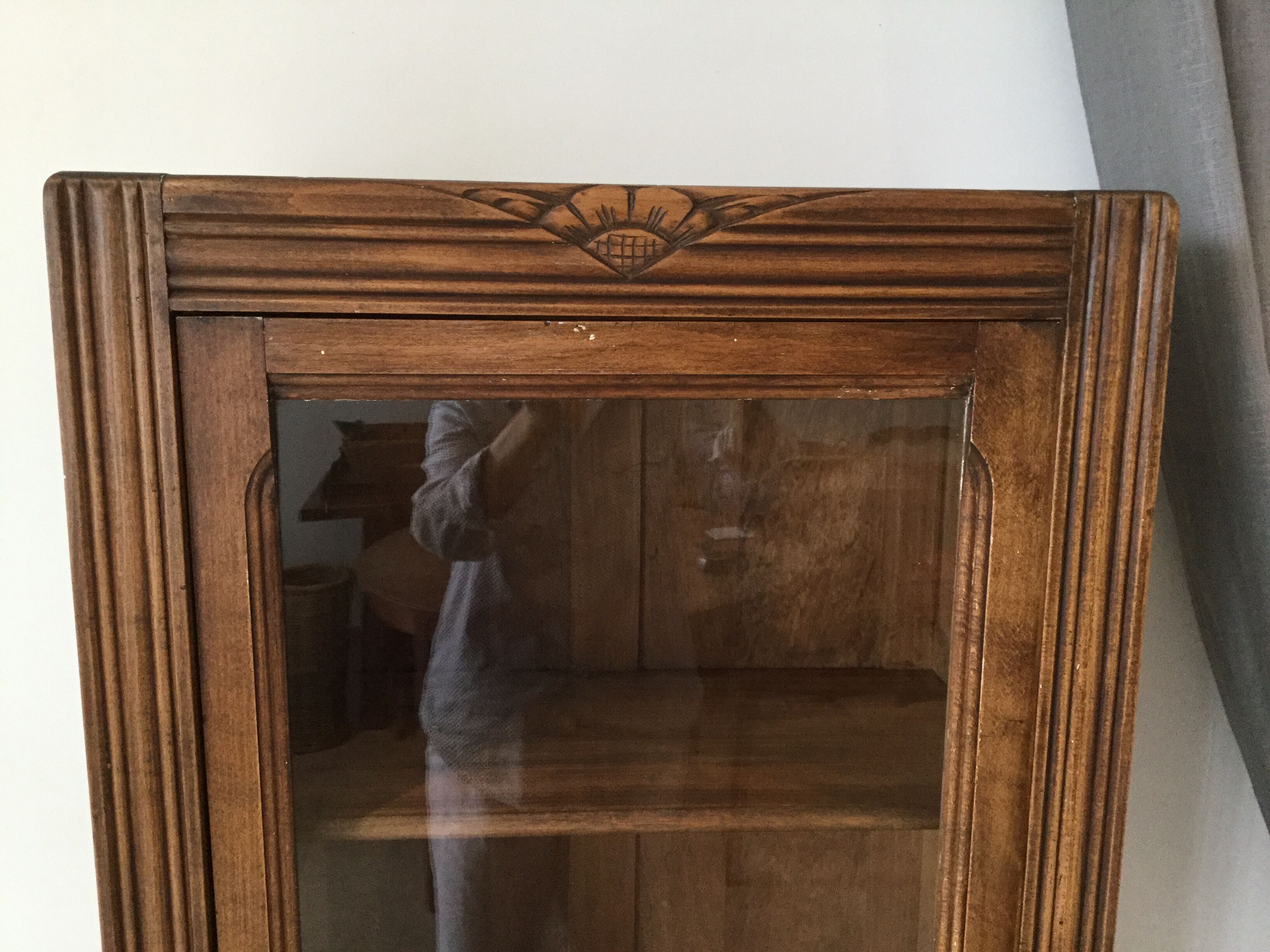 Armoire parisienne vitrée une porte