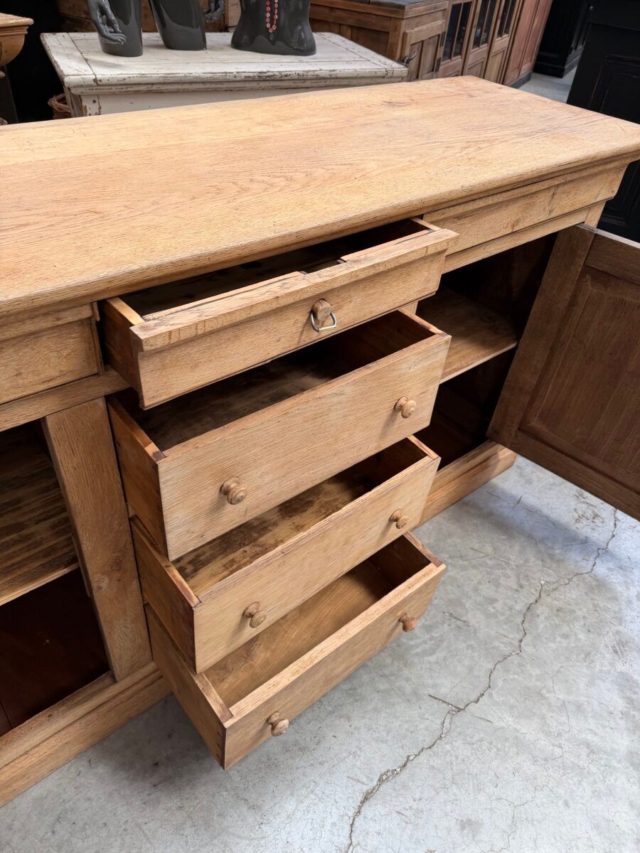 Enfilade in solid raw oak from the 19th century.