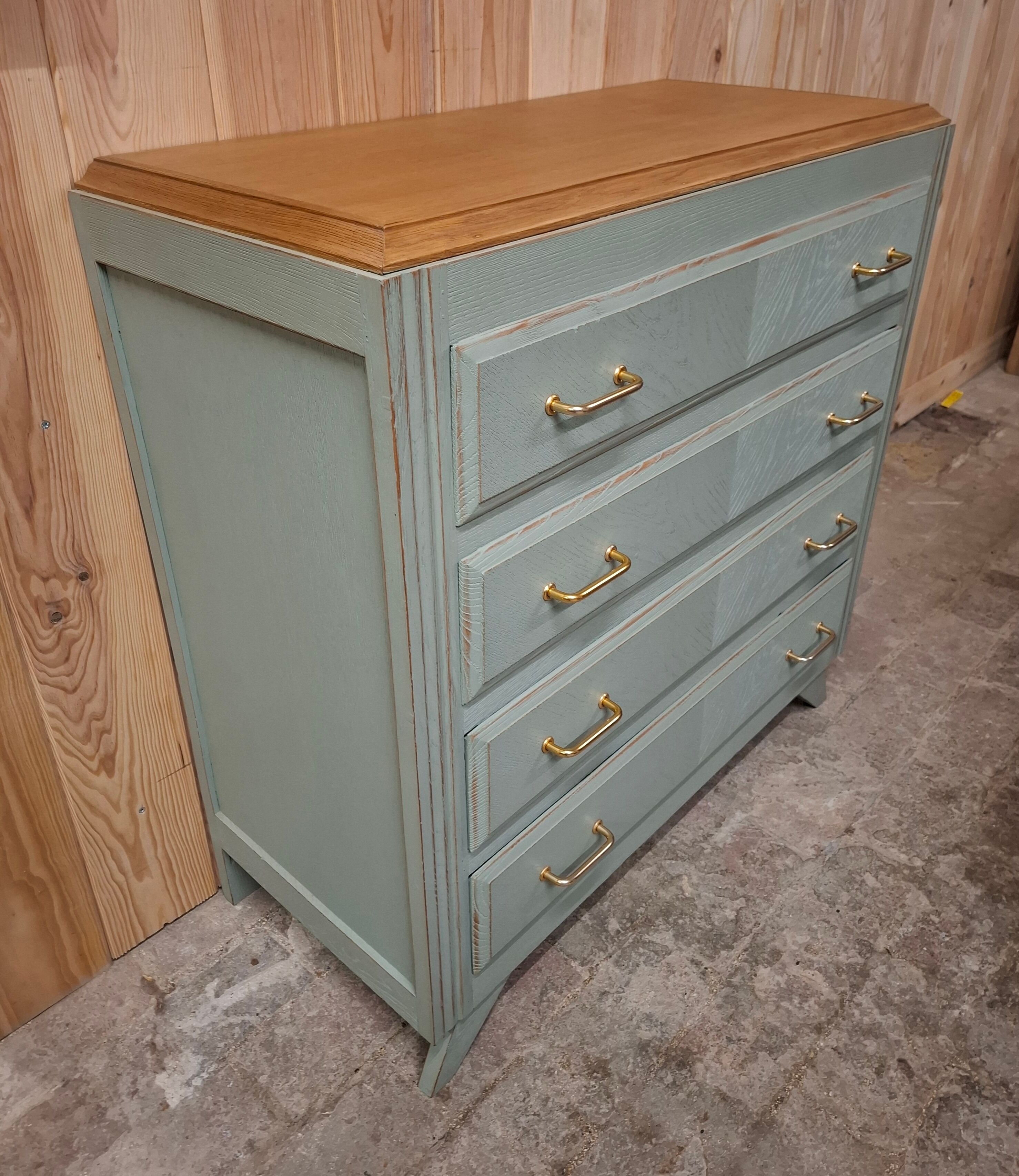 Commode