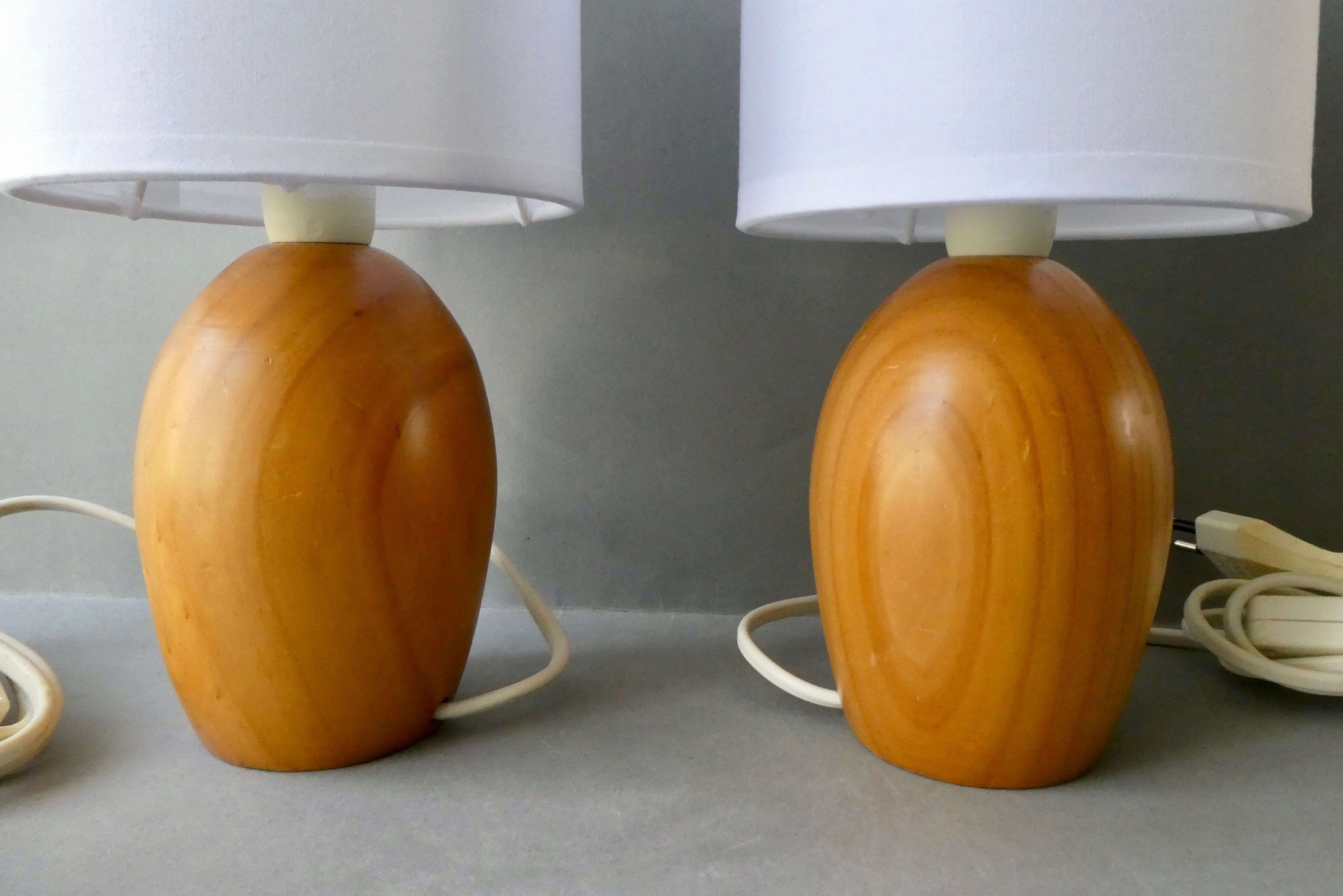 Pair of pine lamps, 80s
