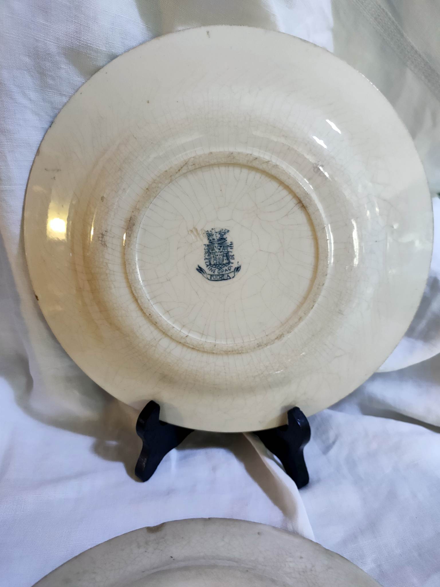 2 flat blue iron earth plates in Gien earthenware