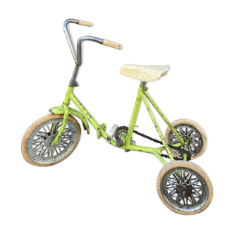 Vintage almond green tricycle style 40s