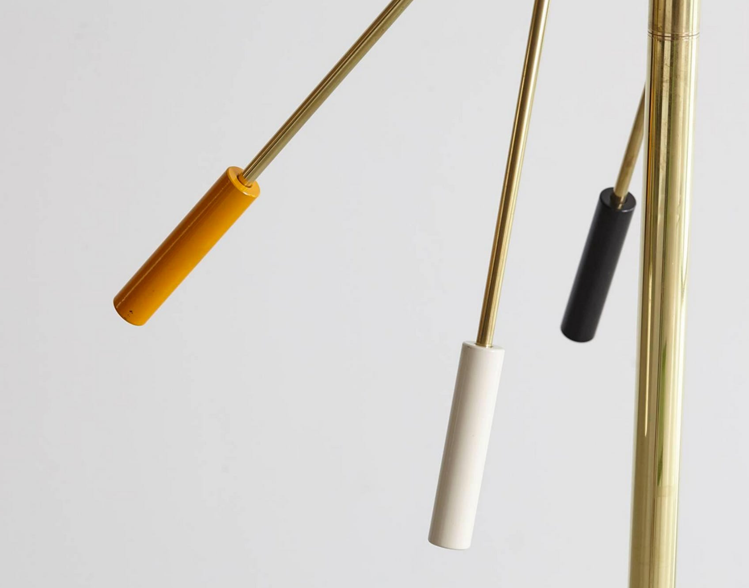 3-arm swing Italian lamppost