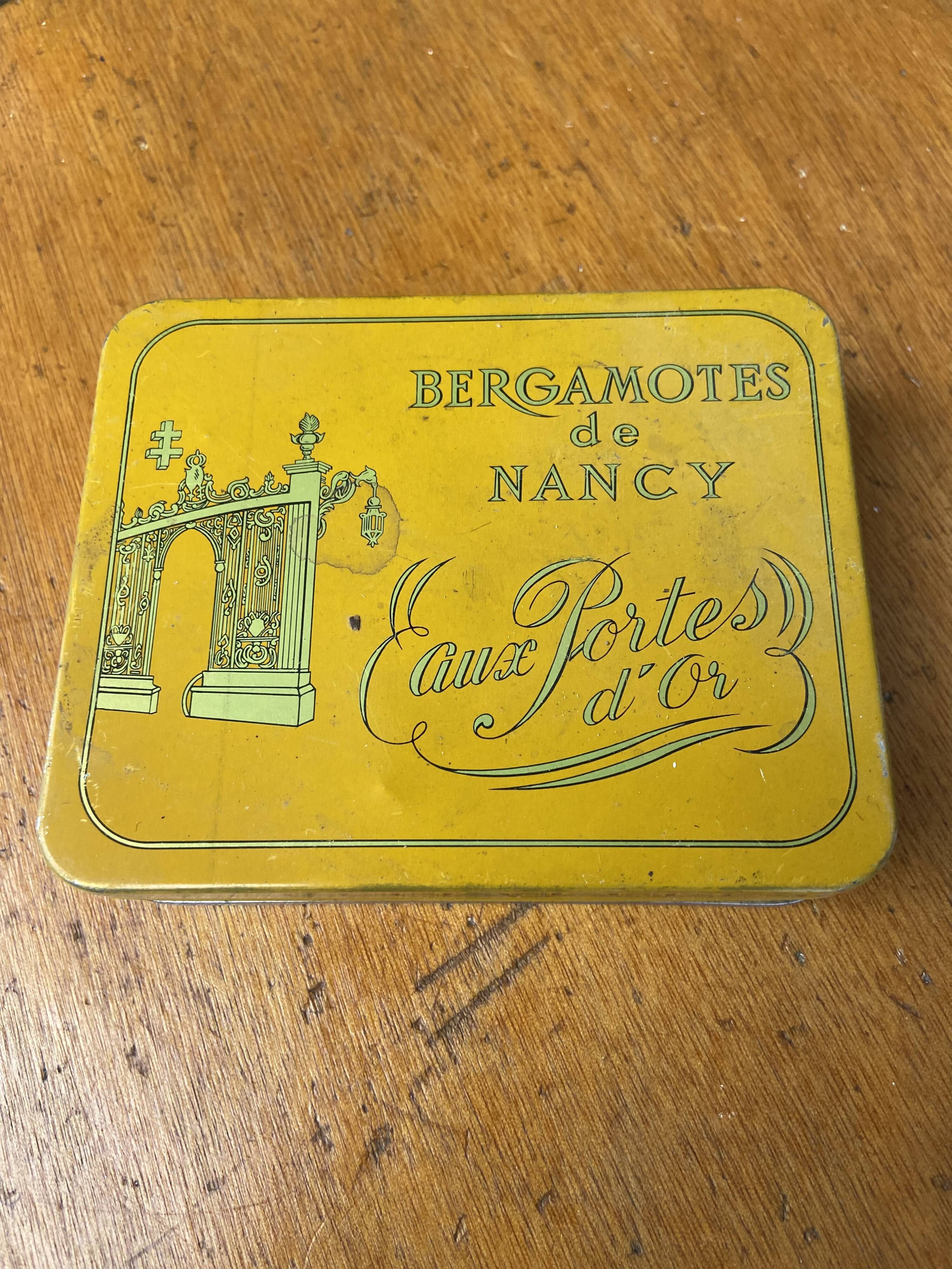 Old metal box "Bergamot de Nancy"