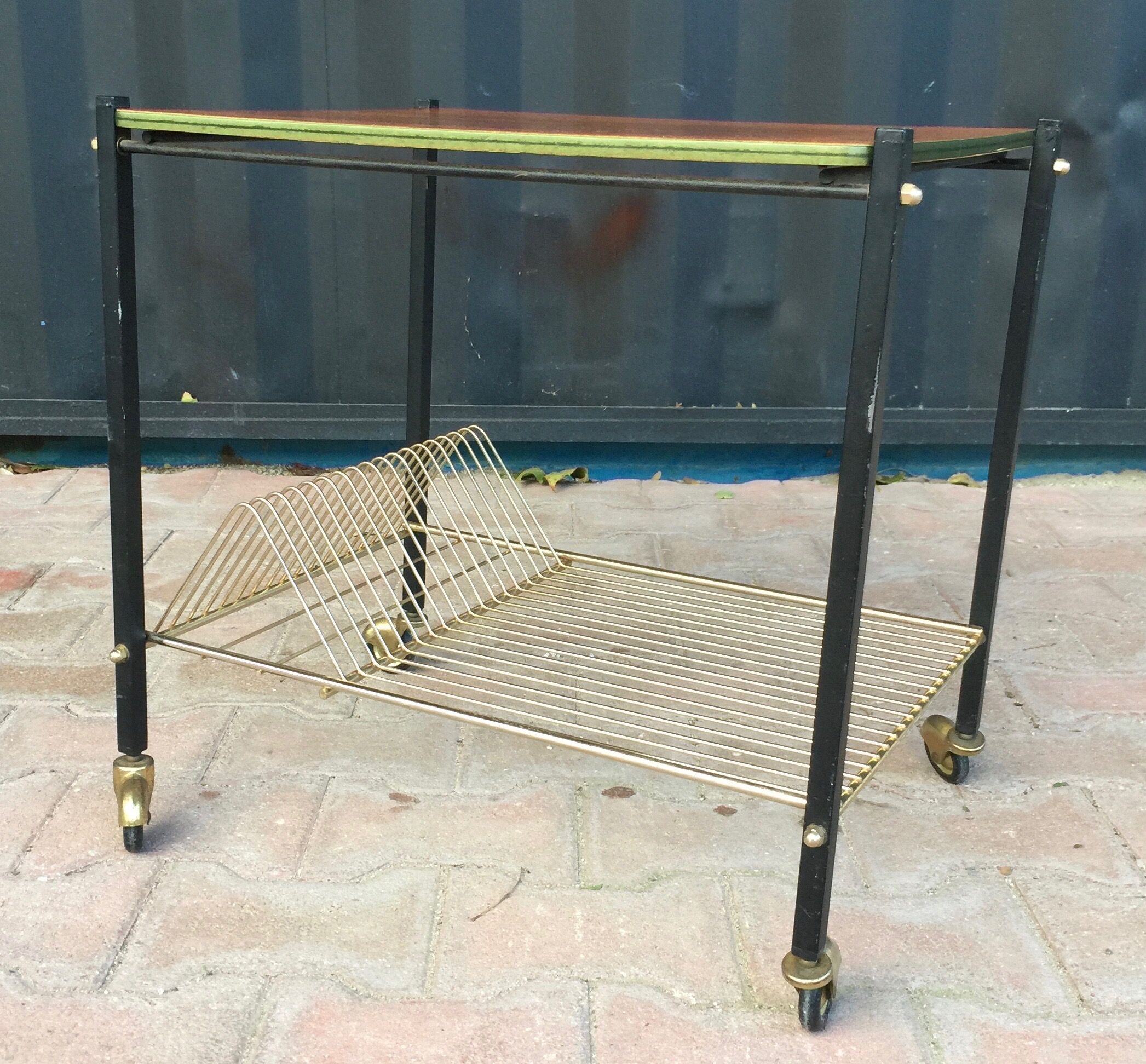 Door table - vinyls