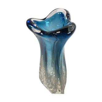 Vase en cristal bleu vintage