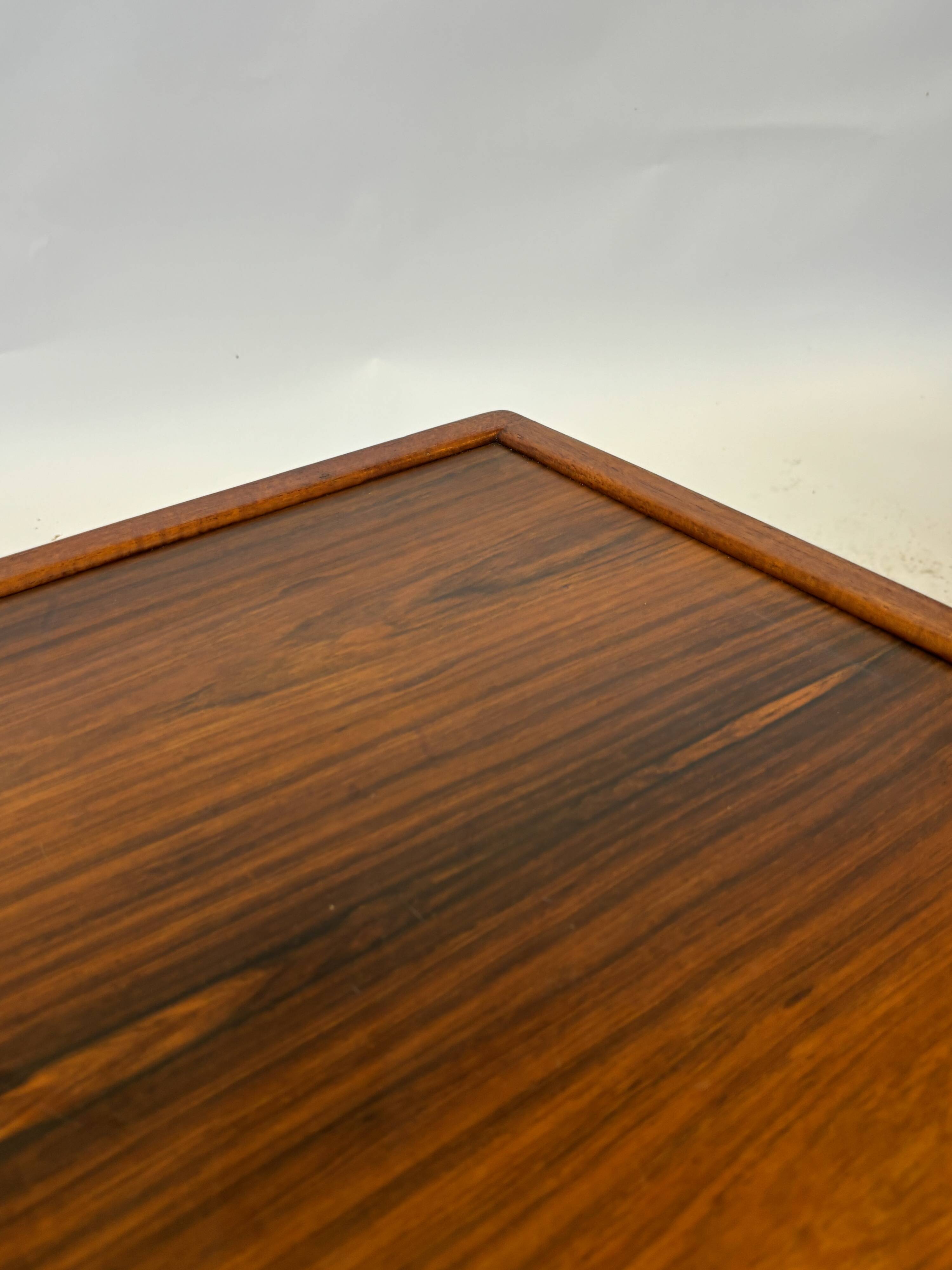 Vintage coffee table rosewood 70's design minimalist