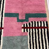 Traditional handwoven Berber rug, size 145 x 255 cm