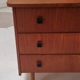 Mode à tiroirs du milieu du siècle