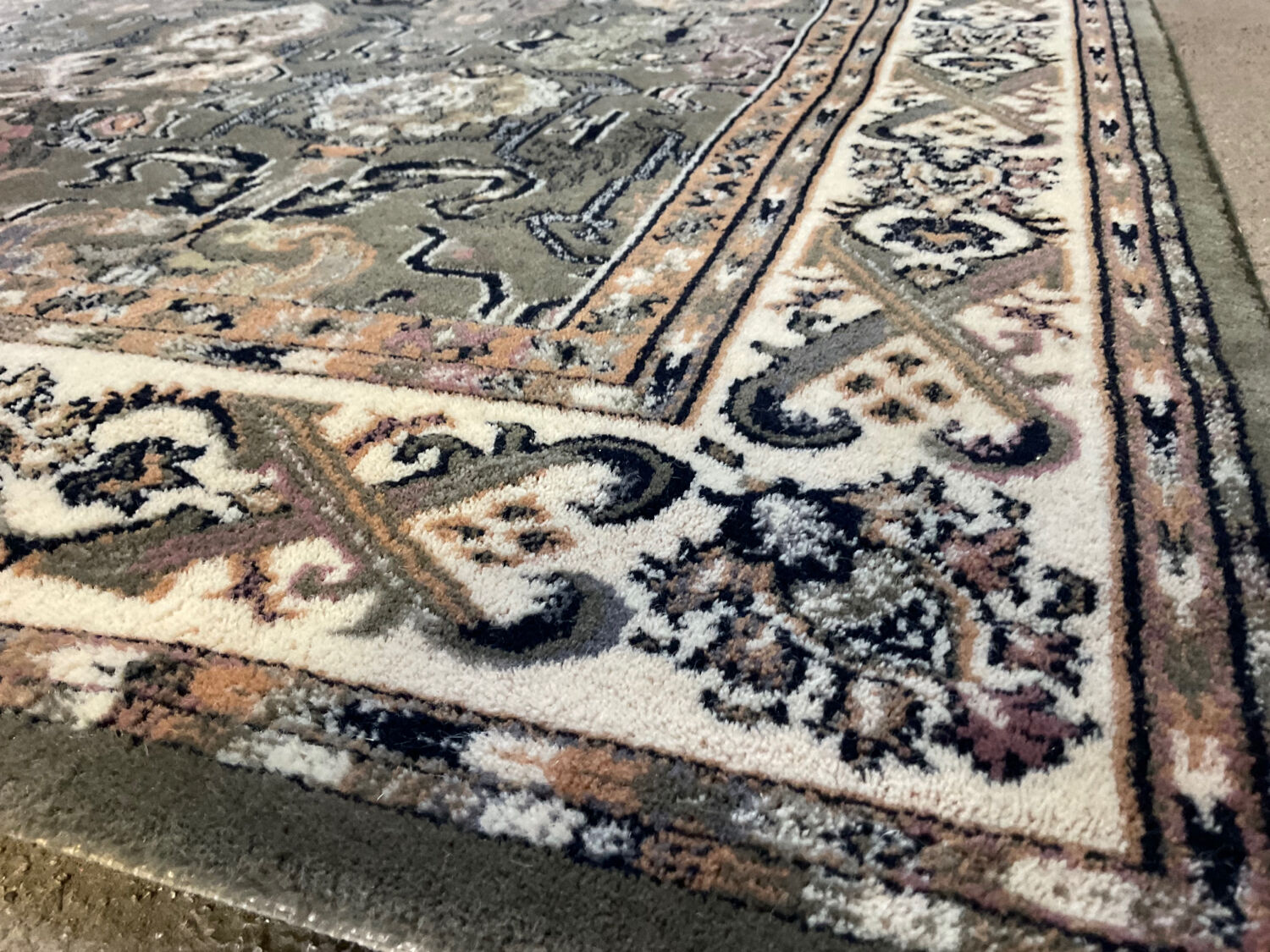 Vintage pure wool carpet 135x200