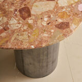 Coffee table in marble and steel