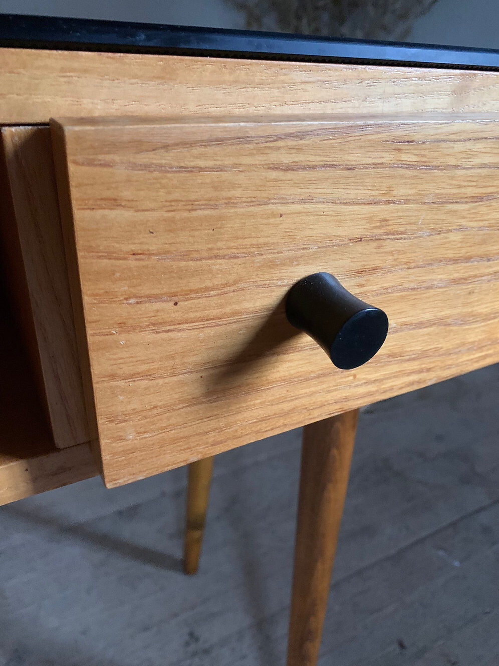 Vintage desk with compass legs in oak