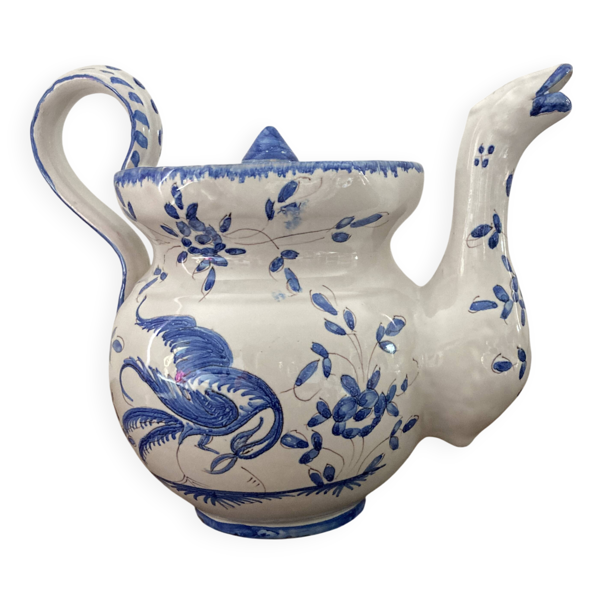 Very beautiful earthenware teapot from Martres-Tolosane with Moustiers decorations
