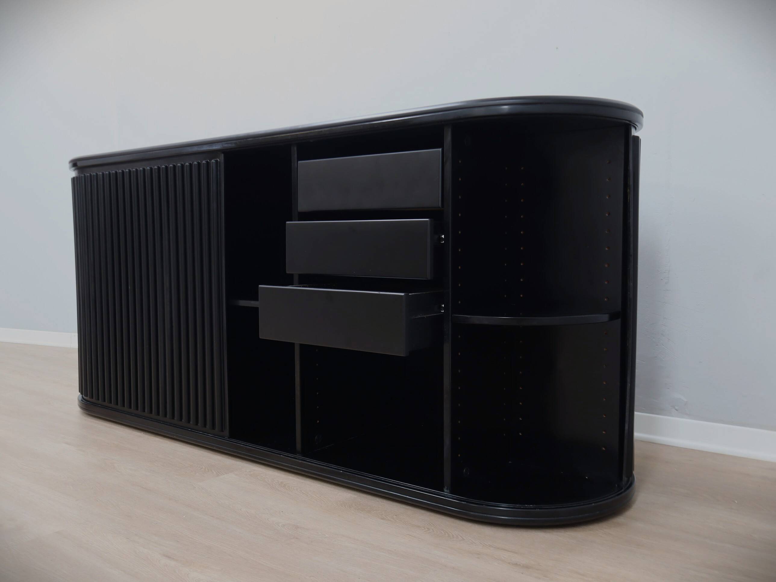 Vintage A’dammer laminate sideboard by A. van den Nieuwelaar for De Padova