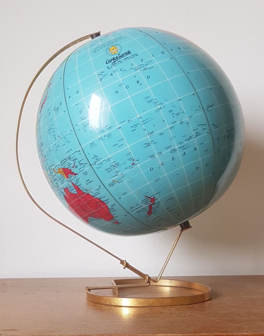 Earth globe from 1964