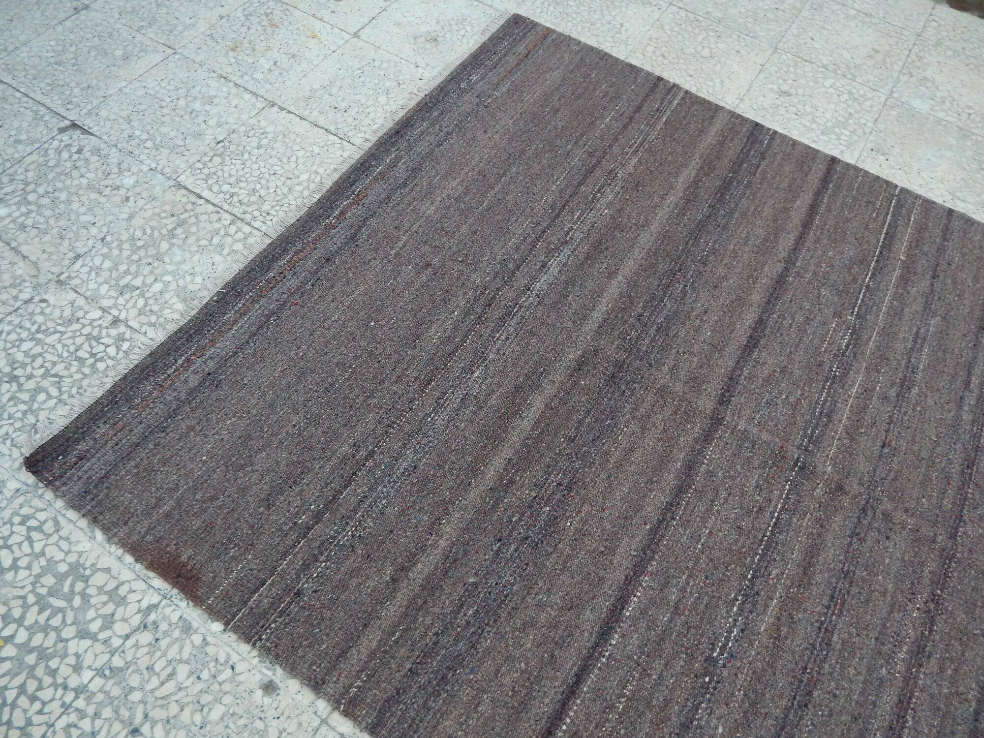 Vintage Turkish kilim handwoven 149x156 cm