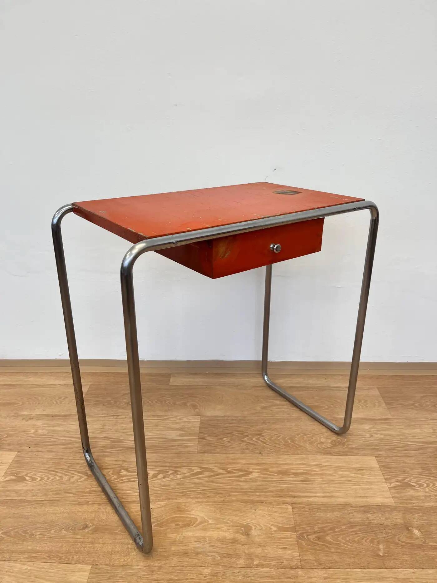 Bauhaus tubular steel chrome table model R12 by Robert Slezak - 1930s