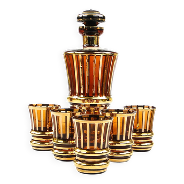 Ensemble de liqueur moderne du milieu du siècle, en verre, Kamenický Šenov, Tchécoslovaquie, années 1950.