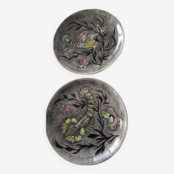 Couple of decorative plates by Youen Quimper