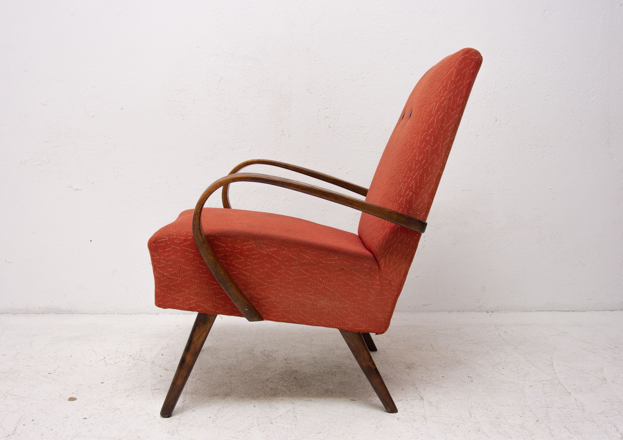 Pair of mid century bentwood armchairs by Jaroslav Šmídek, 1960s