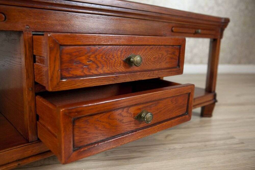 Mid. 20th Century Oak Coffee Table with Drawers