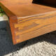 Tale basse vintage en bois massif et marqueterie de marbre