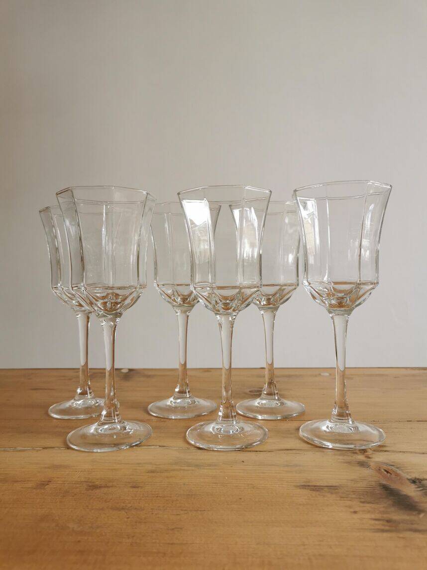Service of 6 wine glasses Luminarc France