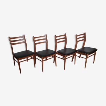 Série de 4 chaises au style scandinave