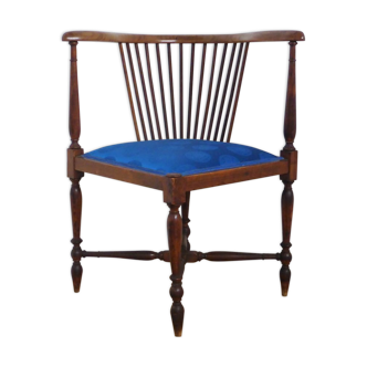 Corner chair, late nineteenth century