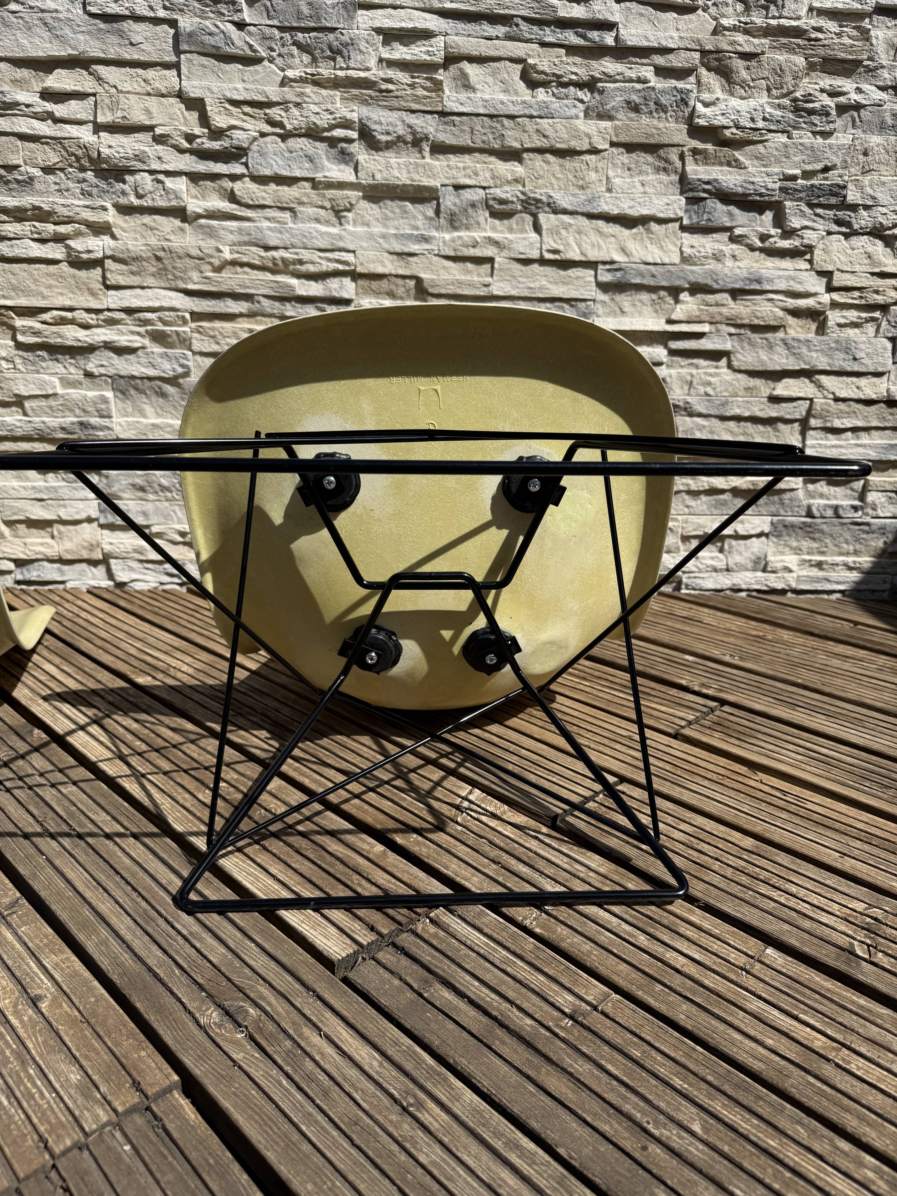 LSR EAMES HERMAN MILLER no VITRA