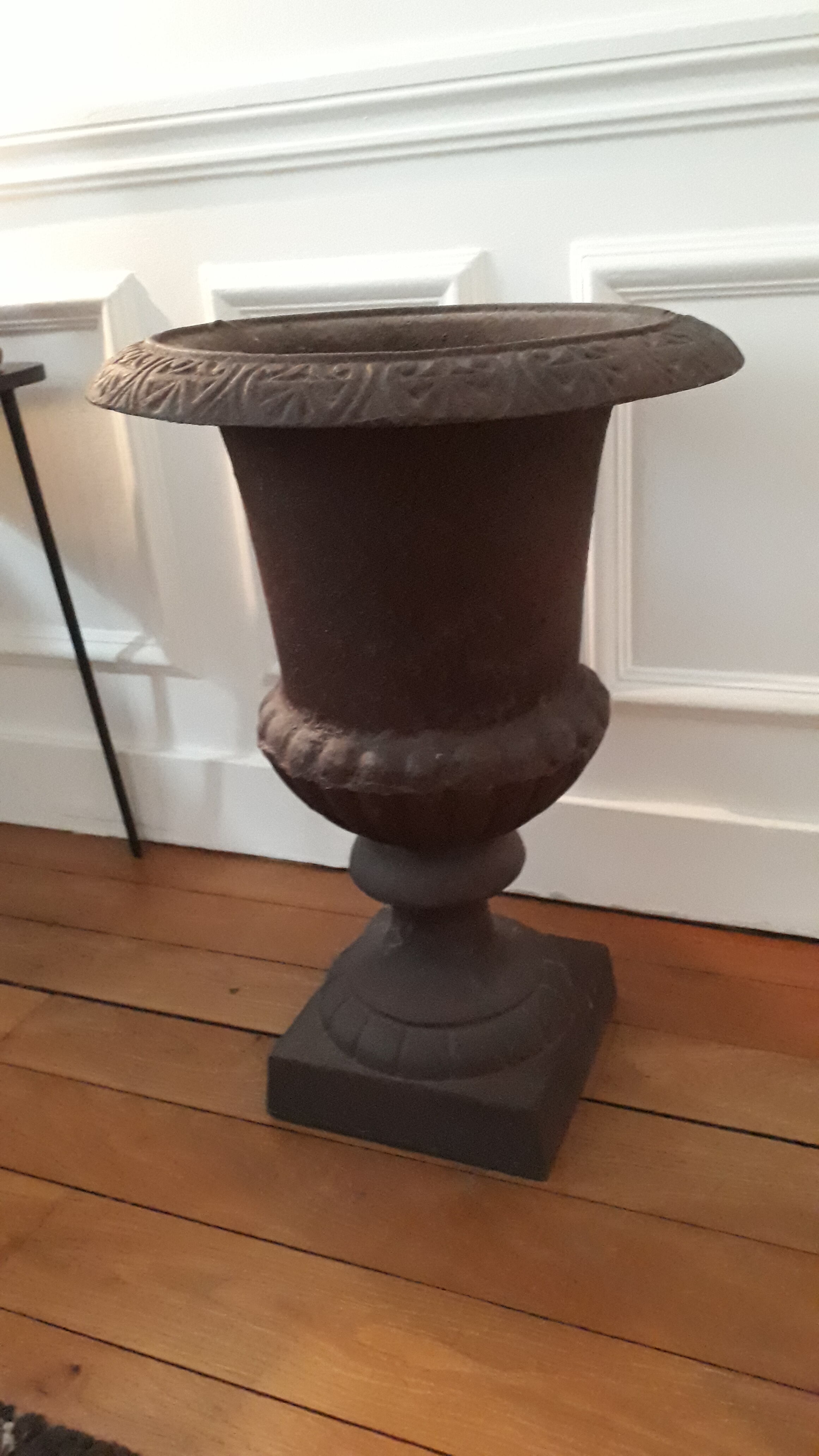 Vase Médicis en fonte