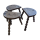 Lot de 3 tabourets tripodes en bois tourné