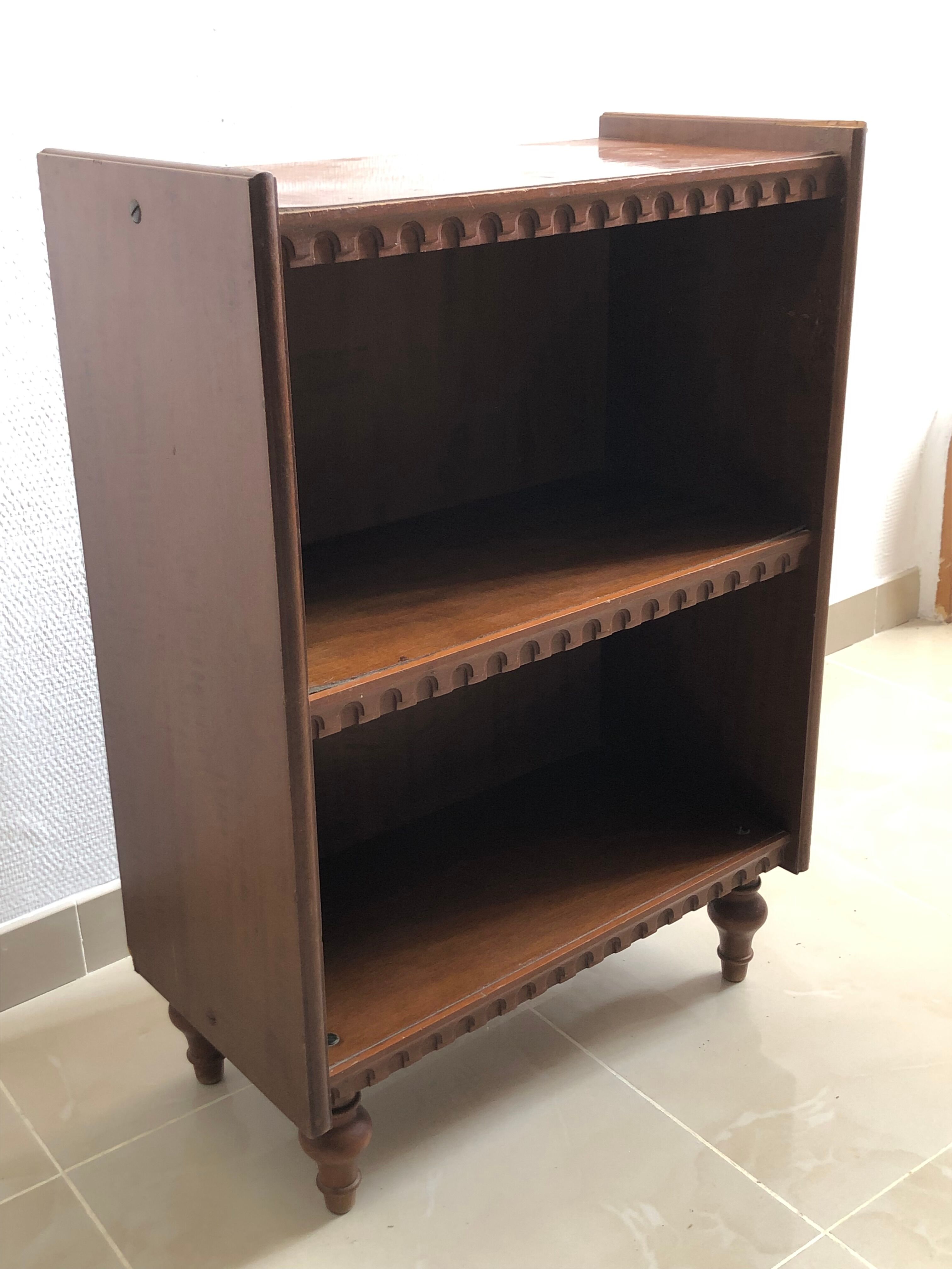 Bookcase in vintage wood