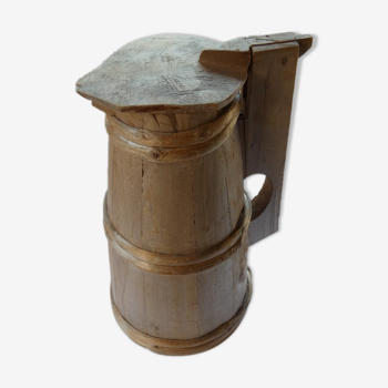 Old wooden water pitcher vintage barrel shape 1 liter damaged lid