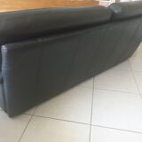 Very good quality 3-seater leather sofa in vintage style