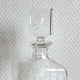 Whisky decanter with flat cap