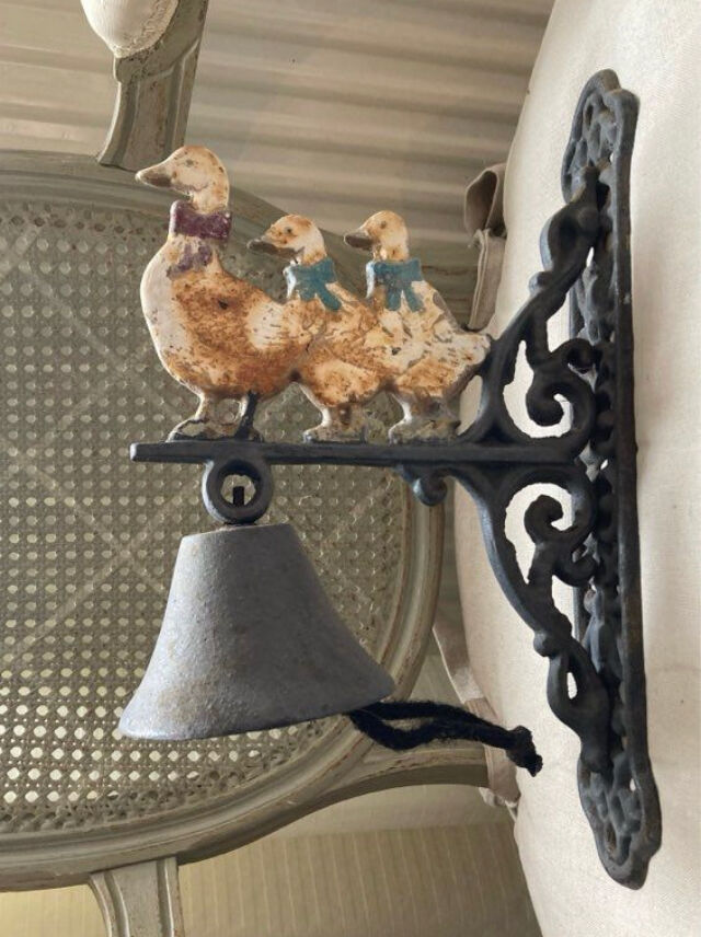 Metal farm bell 3 geese