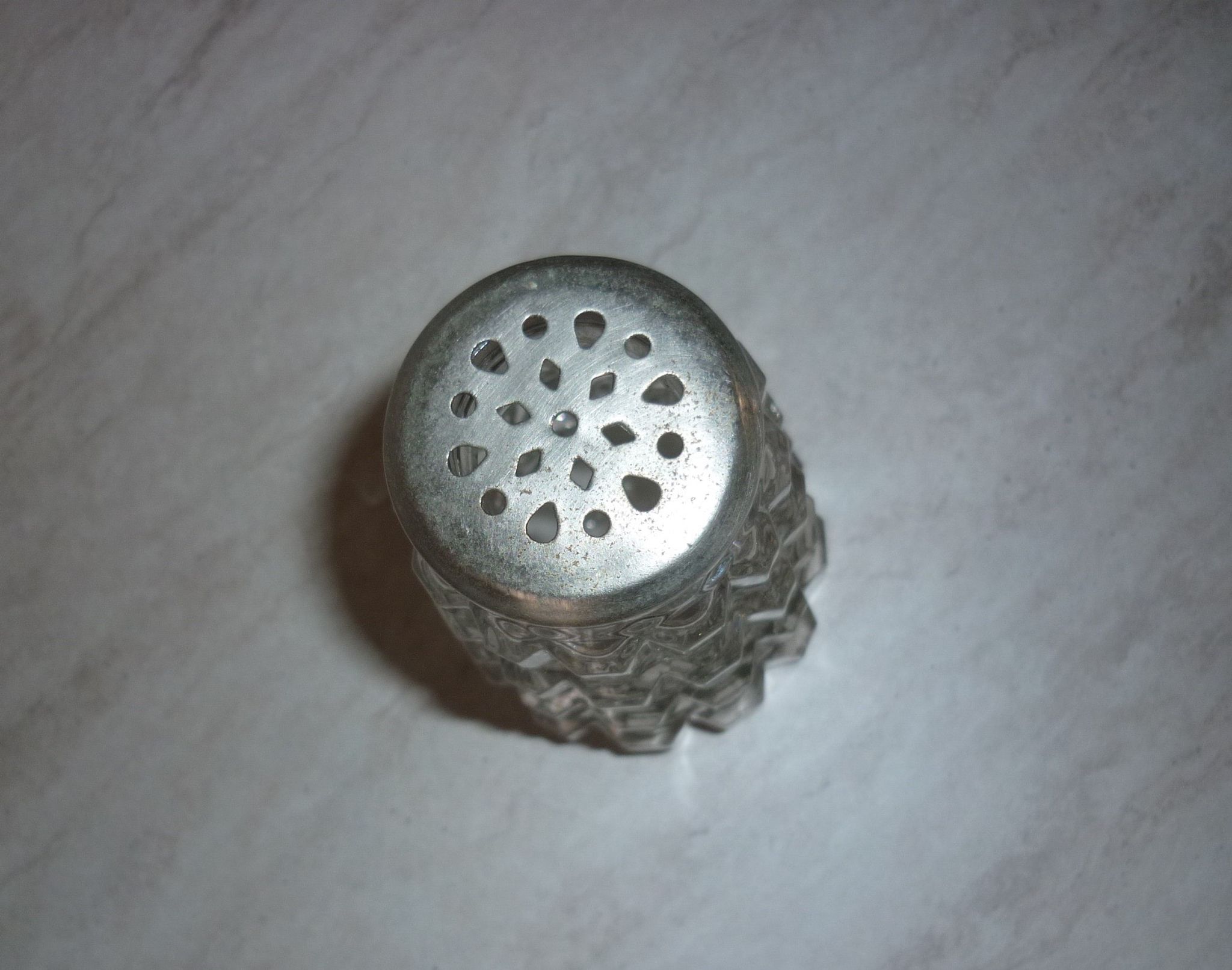 Glass sprinkler/sugar bowl