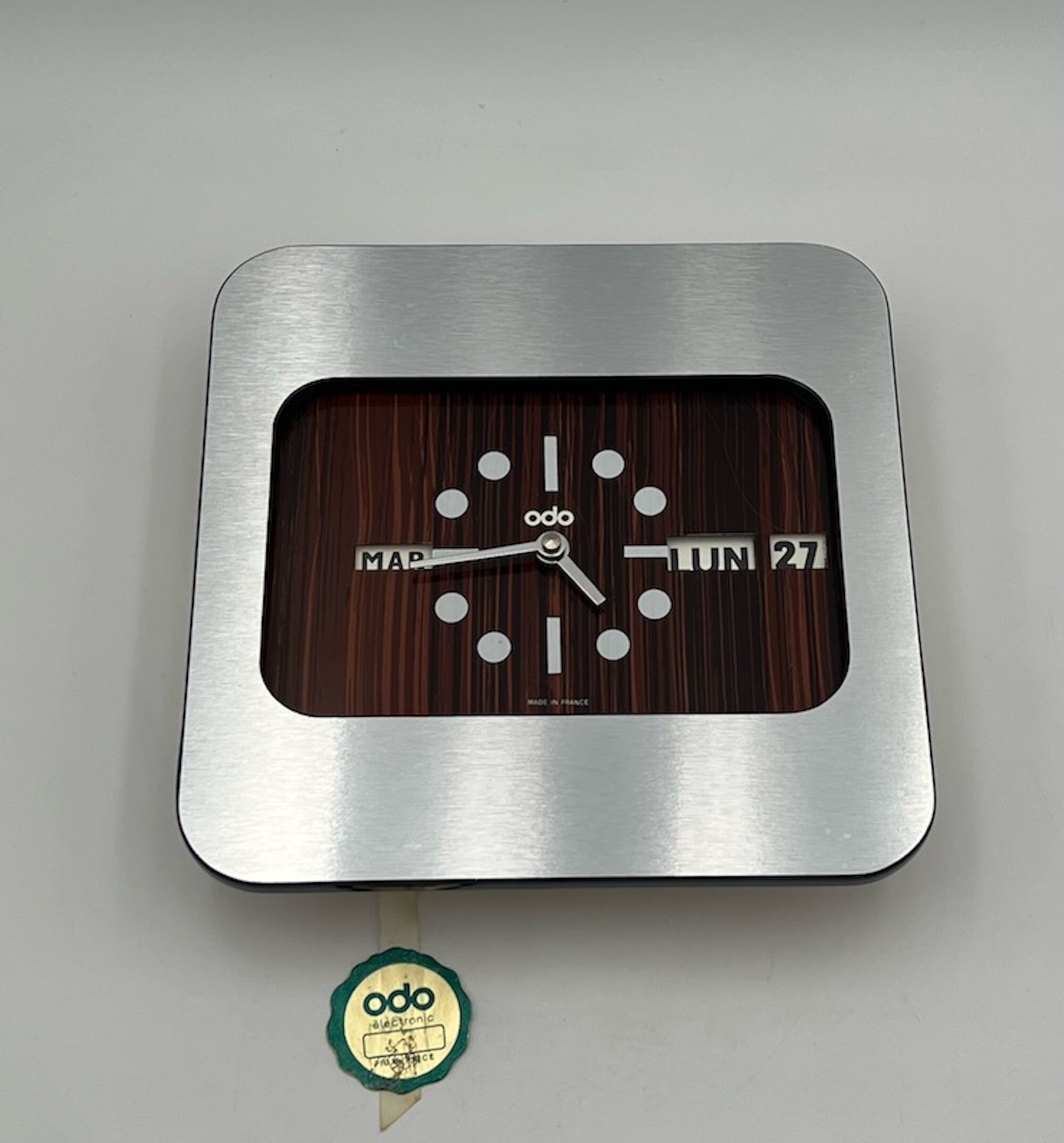 Space age clock calendar by odo france, 70s