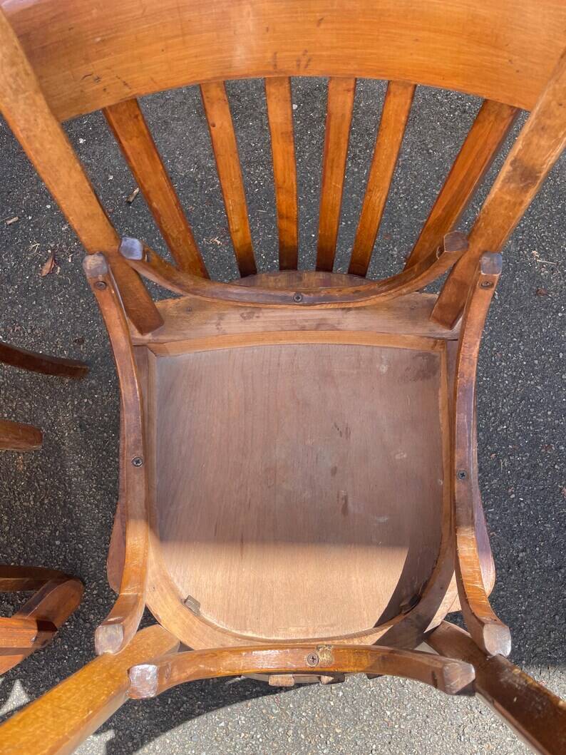7 chaises bistrot vintage style Thonet Baumann