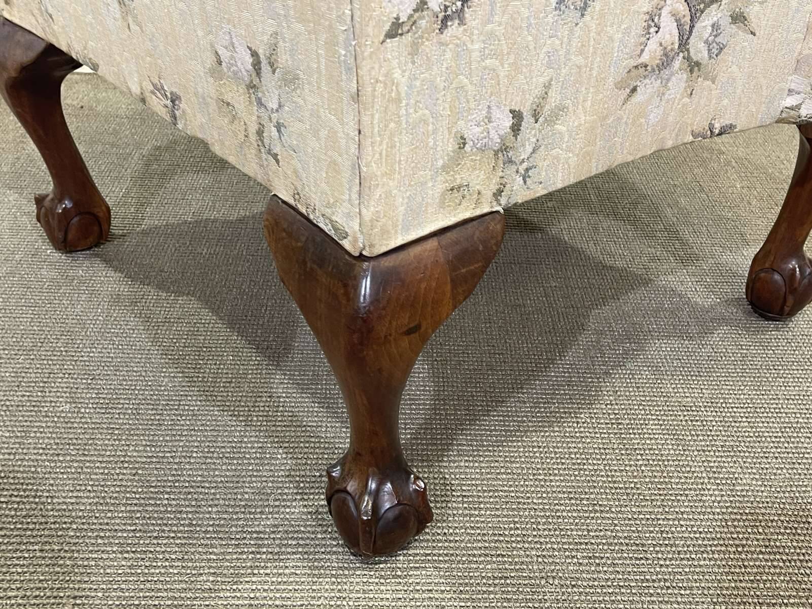 1930s English Chippendale walnut sofa