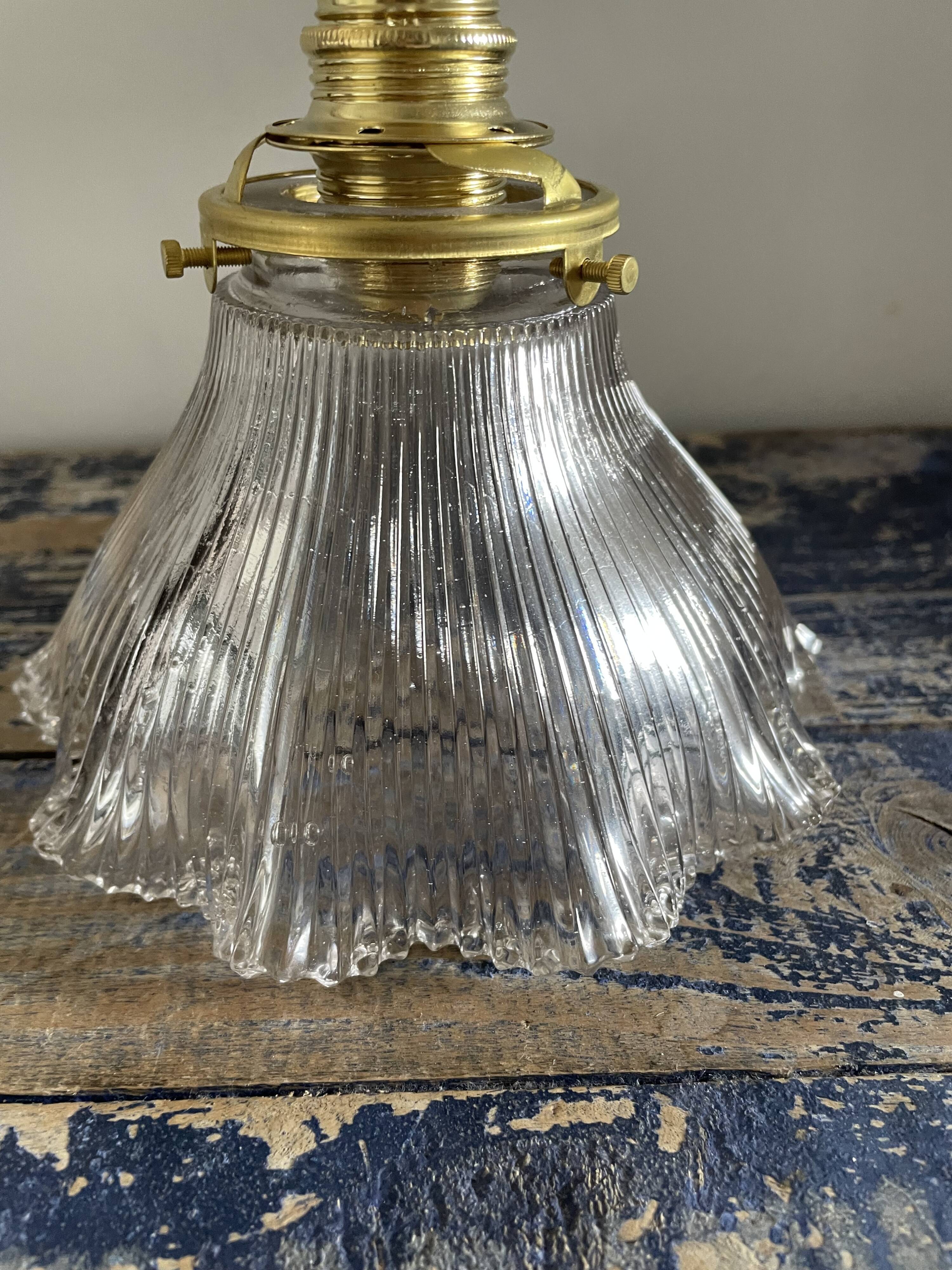 Applique vintage en verre holophane