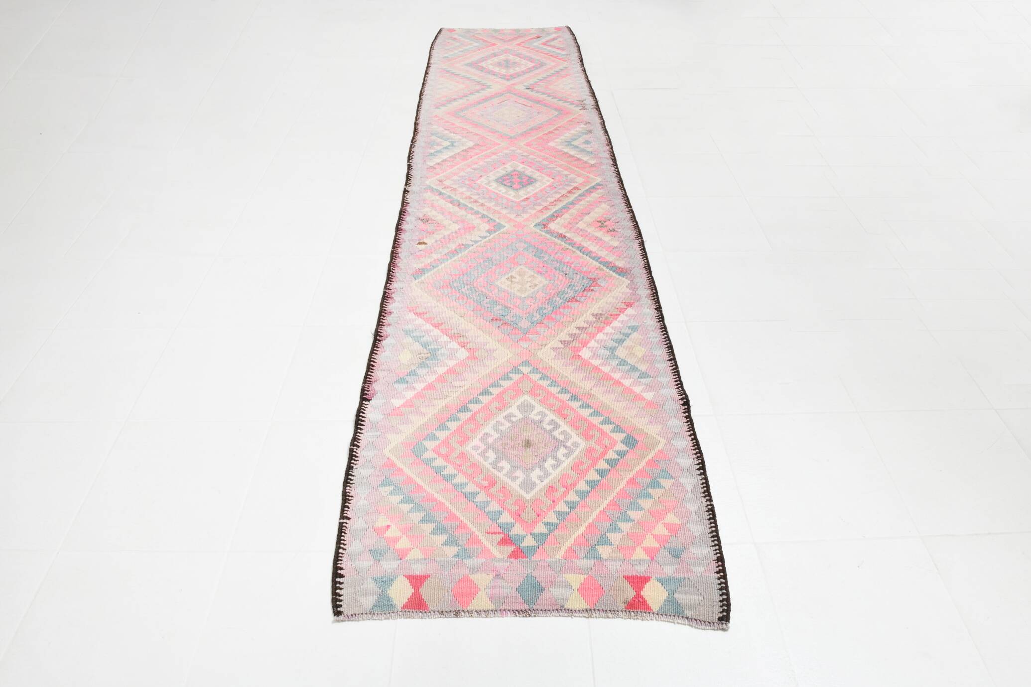 3x13 Soft Pink Turkish Vintage Runner Rug, 94x404Cm