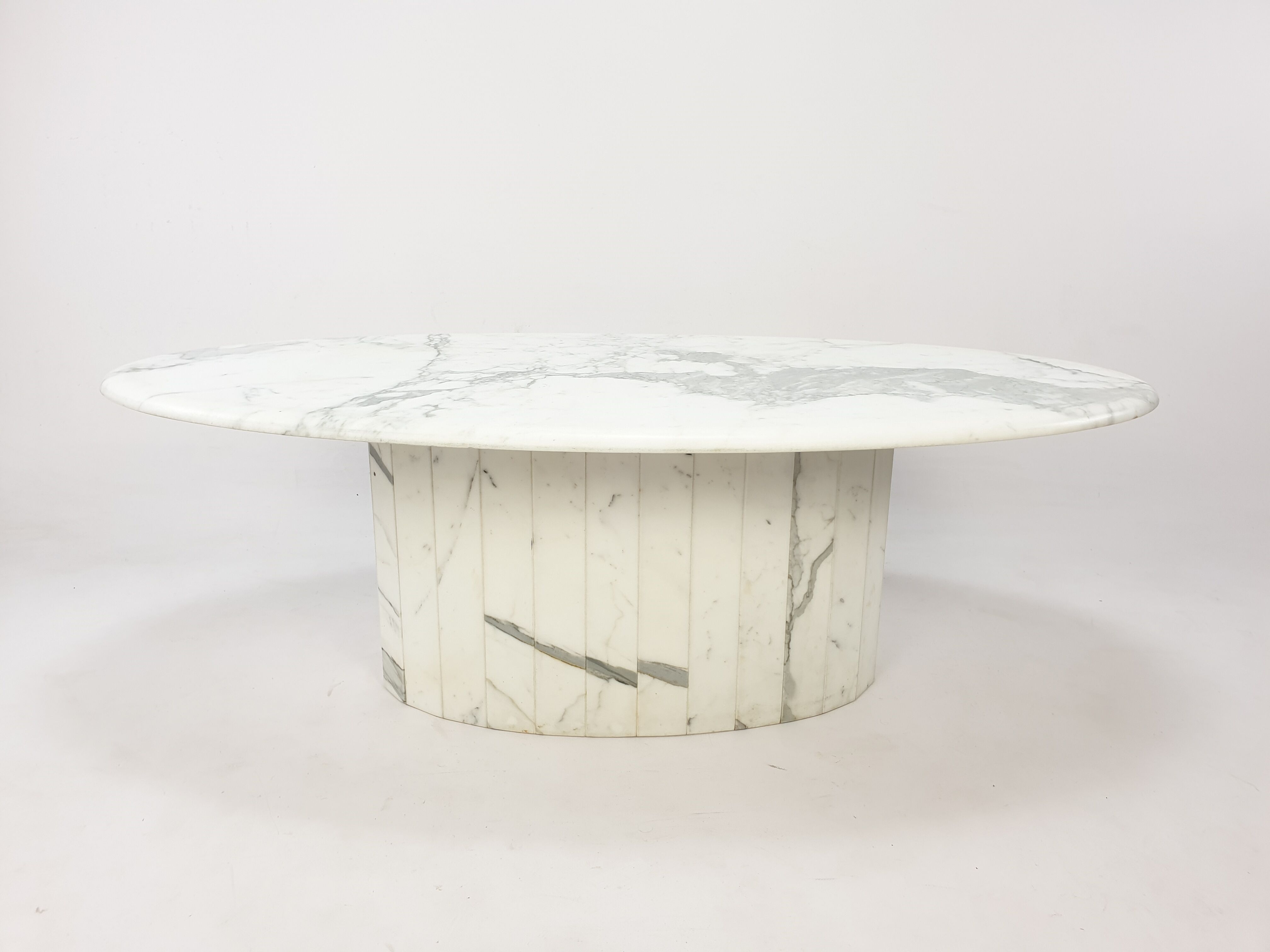 Mid-century italian marble oval coffee table, 1980s