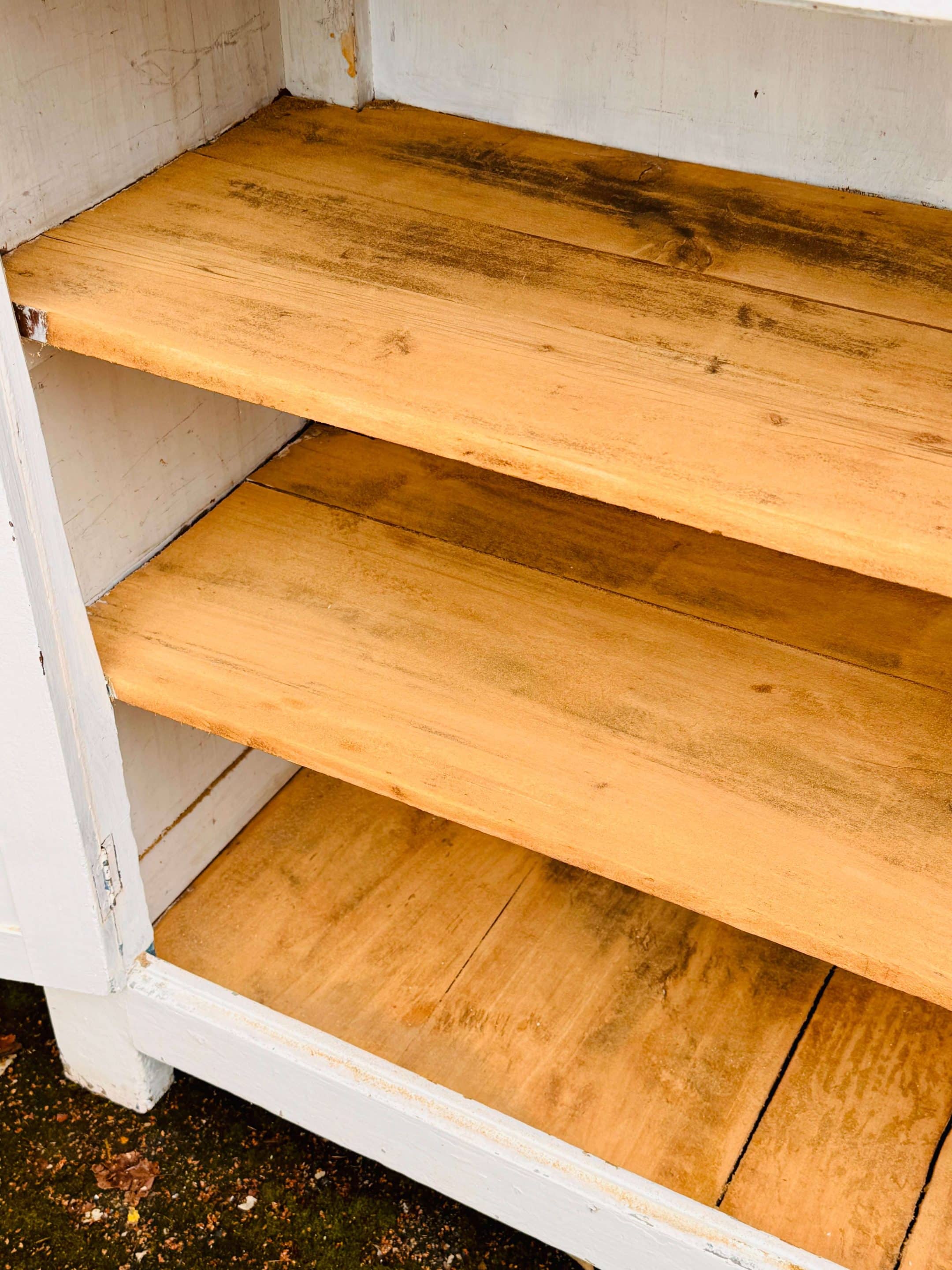 Antique Parisian sideboard, two doors, two drawers