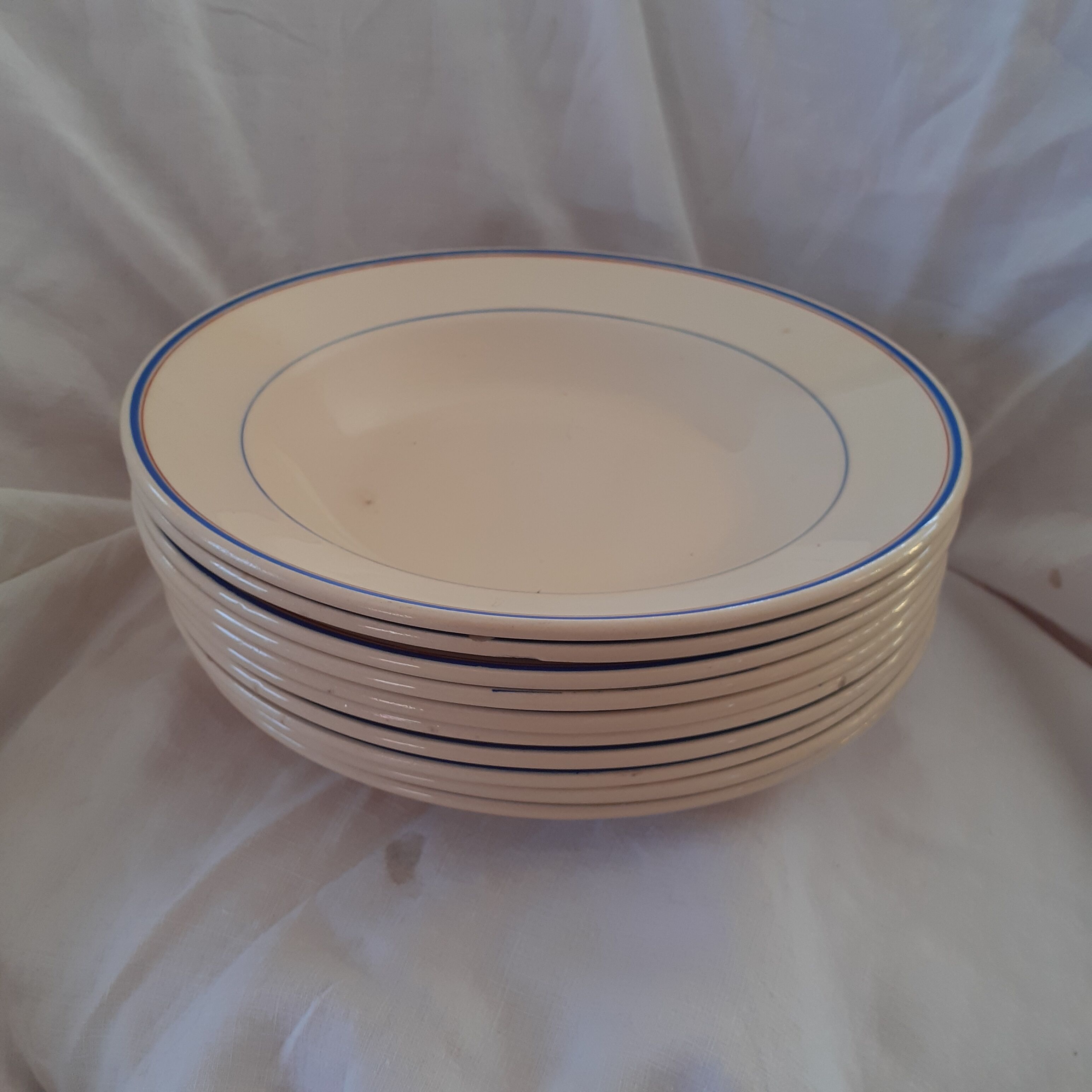 10 hollow plates Moulin du Loup. Model Louvois.