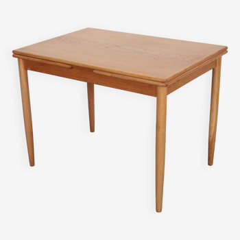 Ash table, Danish design, 1980s, production: Denmark
